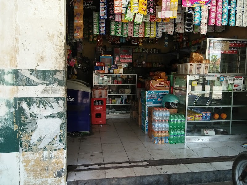Toko Salman Jaya: Jantung Belanja Cilacap yang Tak Pernah Pudar
